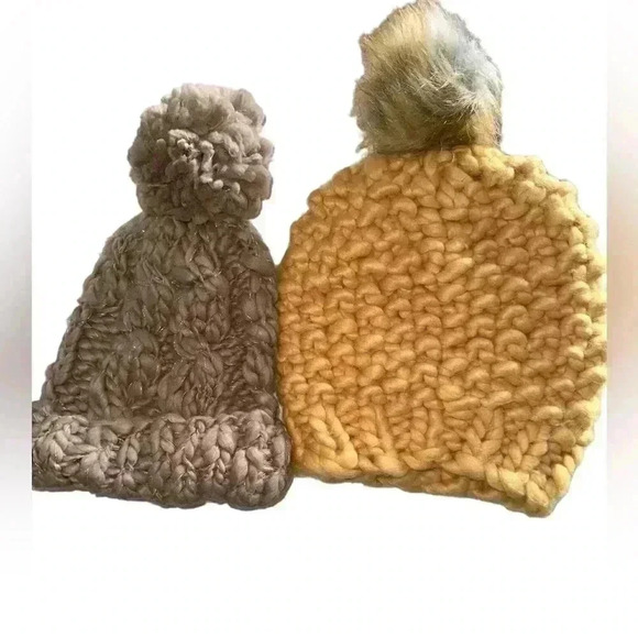 Bundle 2 beanie hats one mustard with furry pin, one‎ tan with gold thread. - Picture 1 of 8